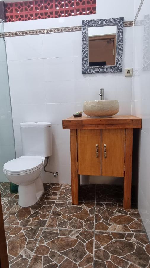 Catra Homestay Beach Apartments Candidasa Exteriér fotografie