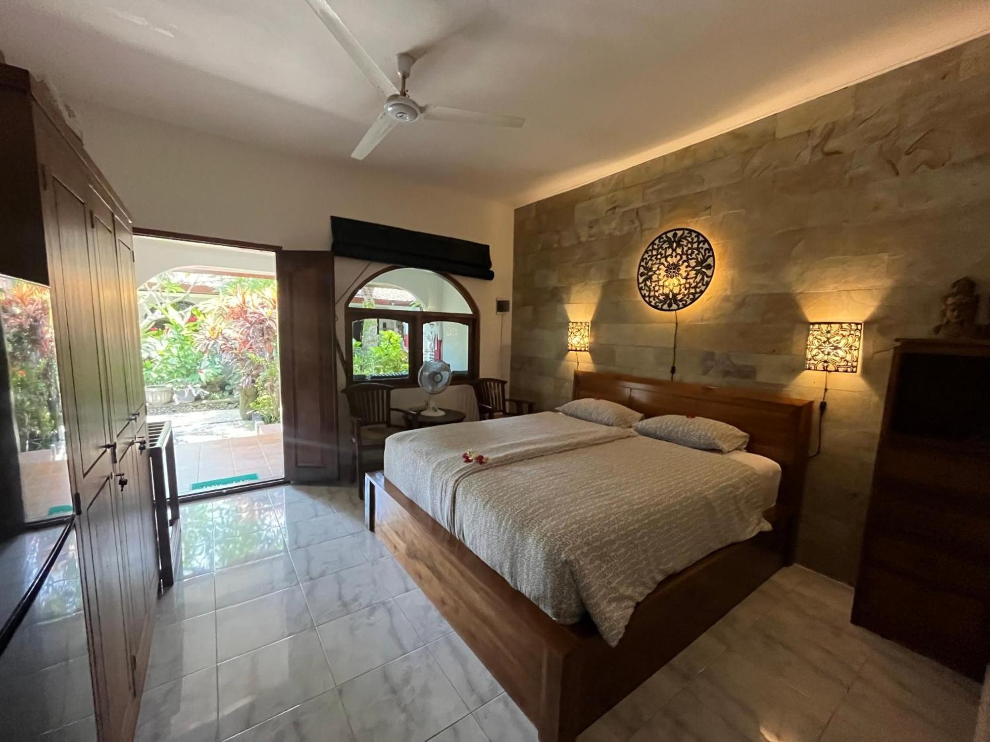 Catra Homestay Beach Apartments Candidasa Exteriér fotografie